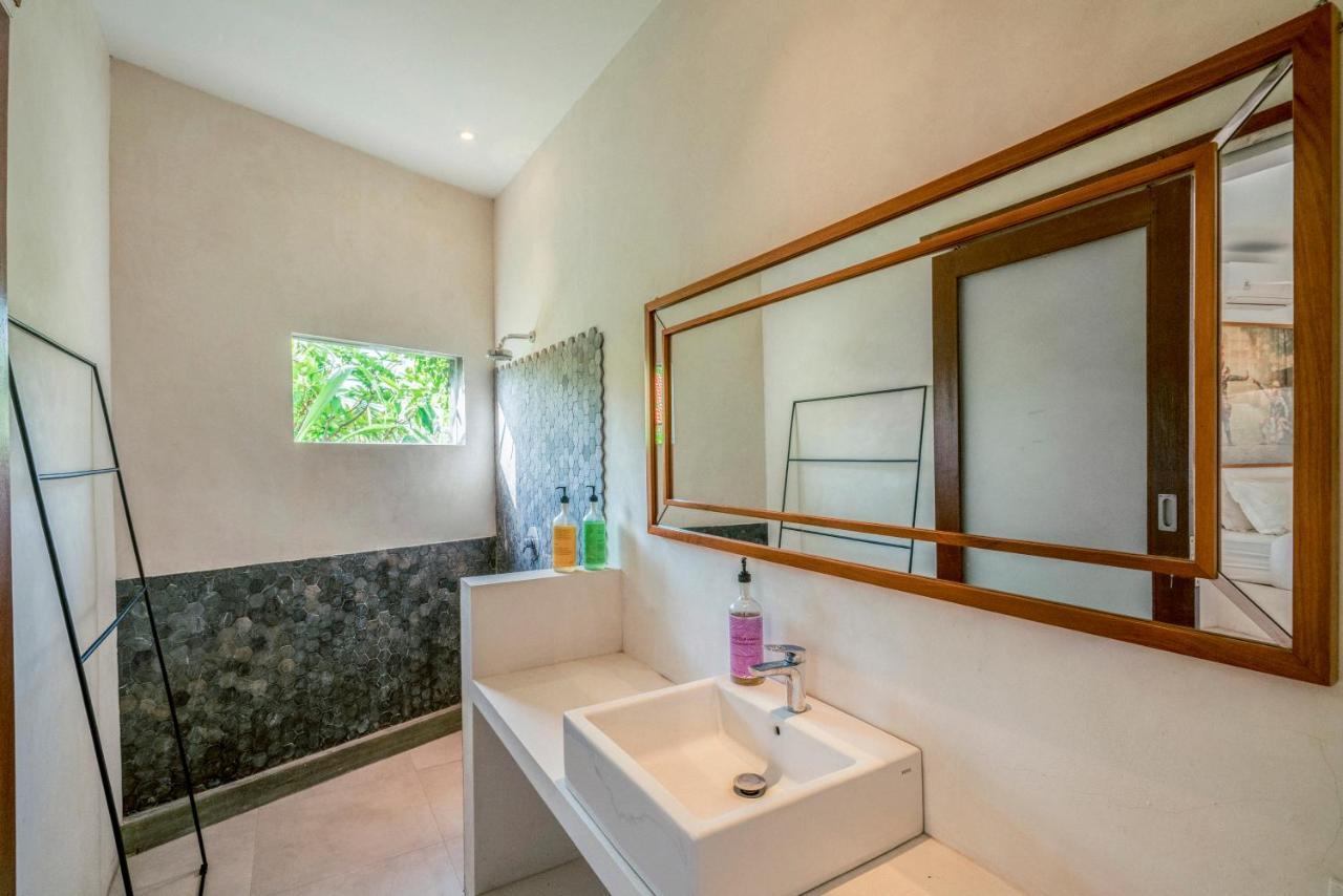 Apartament Batu Belig Living Managed By Cpm Bali Seminyak Zewnętrze zdjęcie