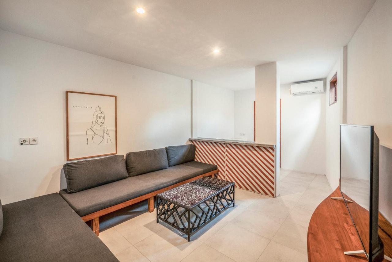 Apartament Batu Belig Living Managed By Cpm Bali Seminyak Zewnętrze zdjęcie